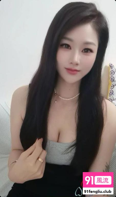 白云高挑御姐香奈儿